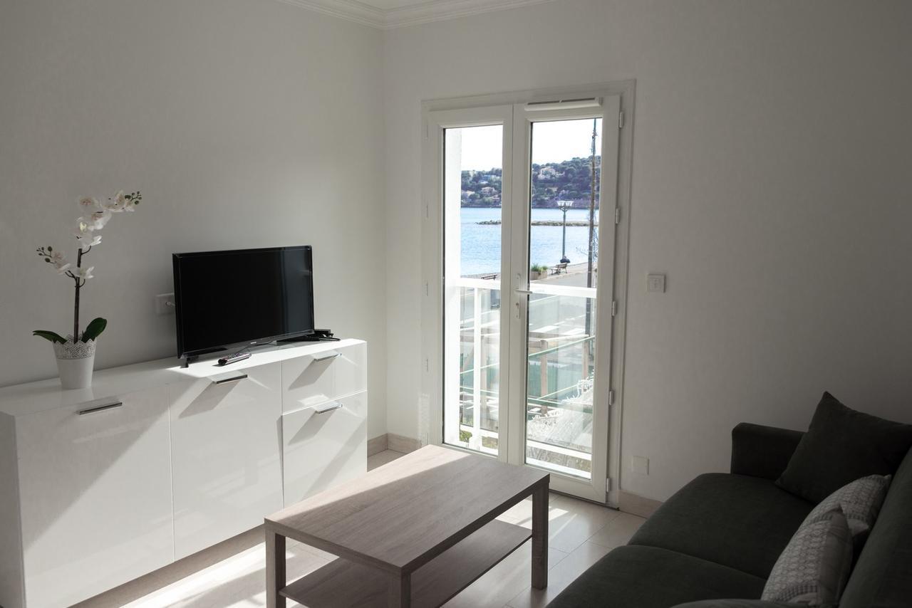 Hotel Et Appartements Reine D'Azur โรกบรูน-กัป-มาร์แต็ง ภายนอก รูปภาพ